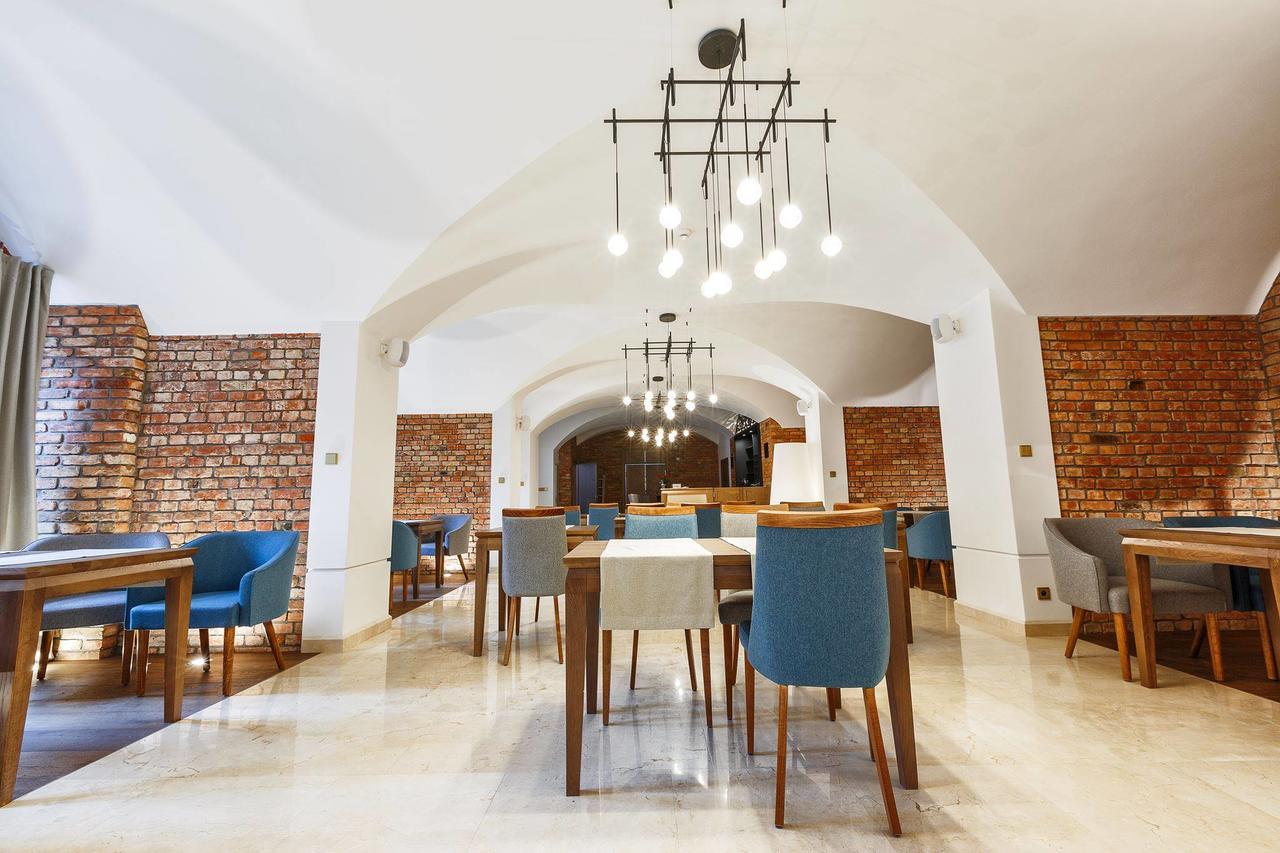 Hotel Zamek Bytow Экстерьер фото